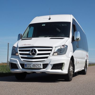 Transport Pasażerski Aura Ozorków wynajem busów i autokarów premium Mercedes Euro 6 wysoki komfort podróży
