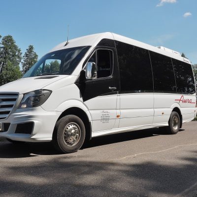 Transport Pasażerski Aura Ozorków wynajem busów i autokarów premium Mercedes Euro 6 VIP